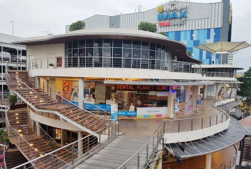 ratchayothin-dental-planet-clinic302EC742-80D9-F650-2E97-5C4F2D2FD077.jpg